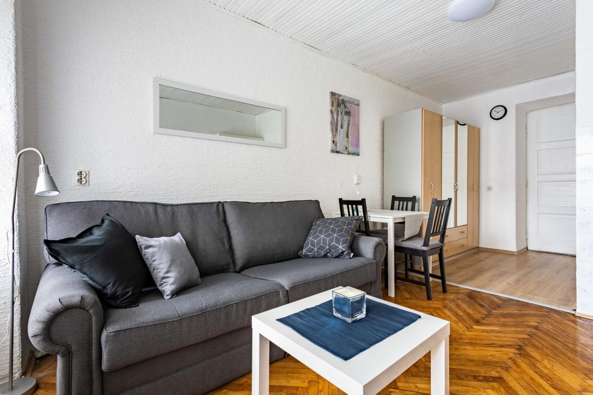 Apartment Petra By Blue Apartments ซาเกร็บ ภายนอก รูปภาพ